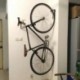 Nástenný držiak na bicykel